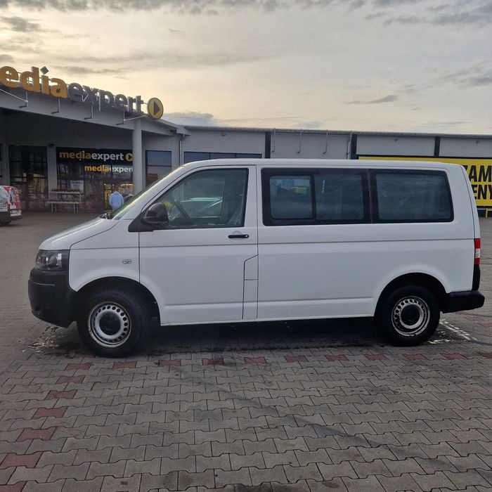 Volkswagen Caravelle Vw T5 Caravelle 9 osobowy 2.0 Tdi