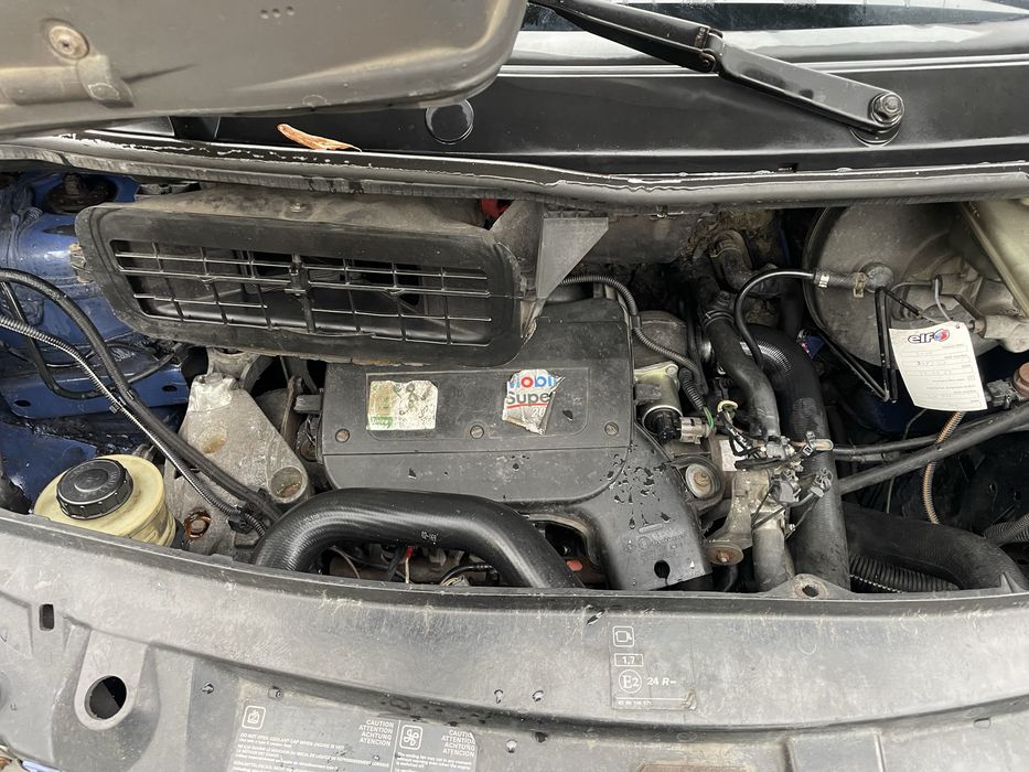 Opel Vivaro 1.9 td okazja 6 osób