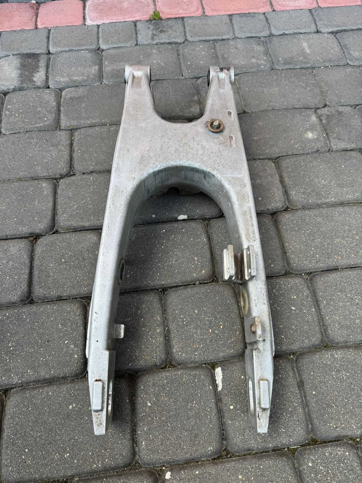wahacz zawieszenie kiwaka tyl tylna ktm sx 85 / 105 husqvarna tc 85