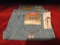 Levi's jeans krotkie spodenki model 560