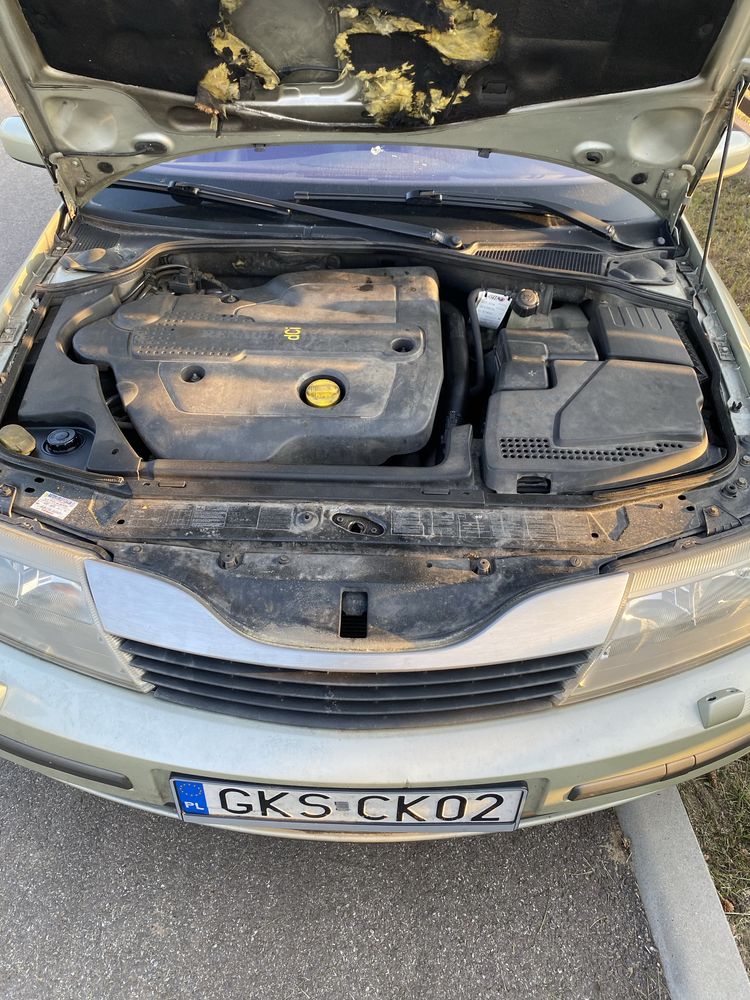 Samochód Renault laguna II 2004