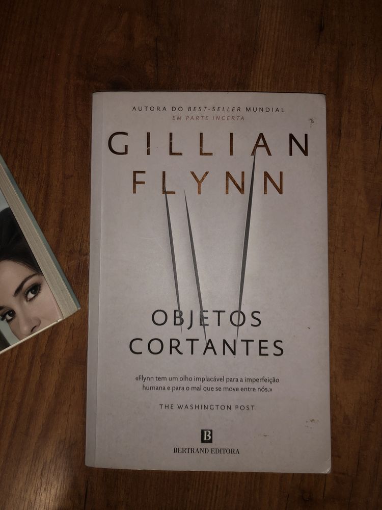 Vendo diversos livros