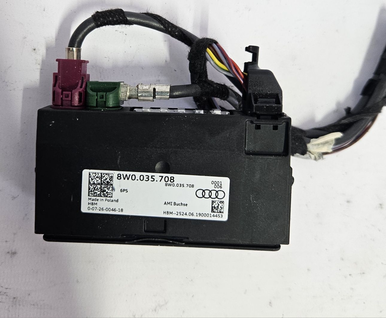 Audi a4 s4 b9 a5 s5 8w Q5 80a gniazdo port USB AUX oryginalne