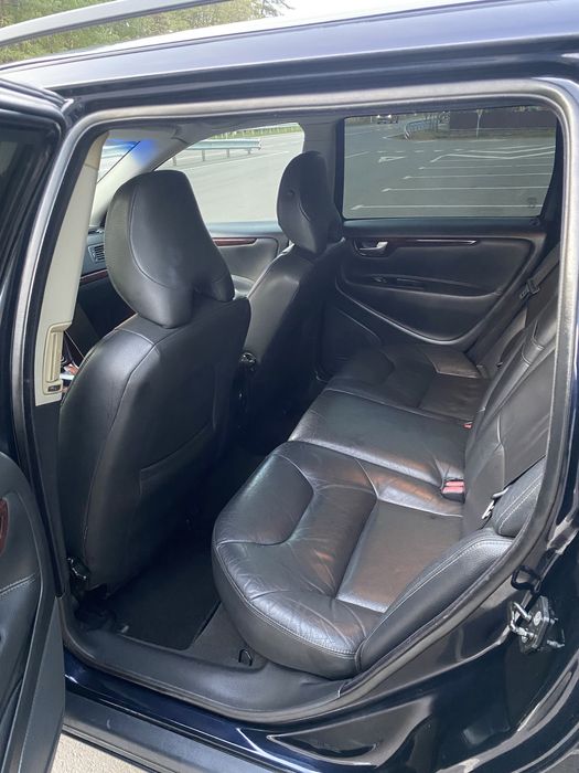 Volvo V70 2008 2.4 бенз акпп