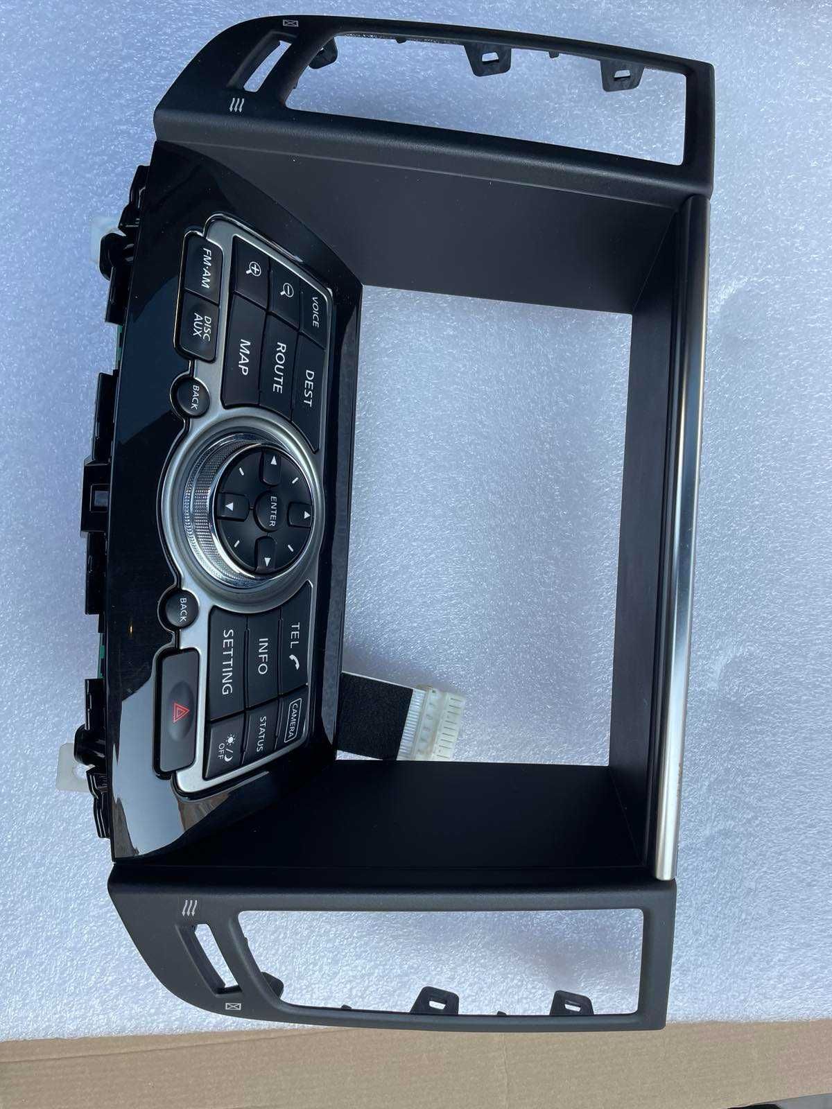 Infiniti QX70 FX S51 дисплей экран часы щиток управление
