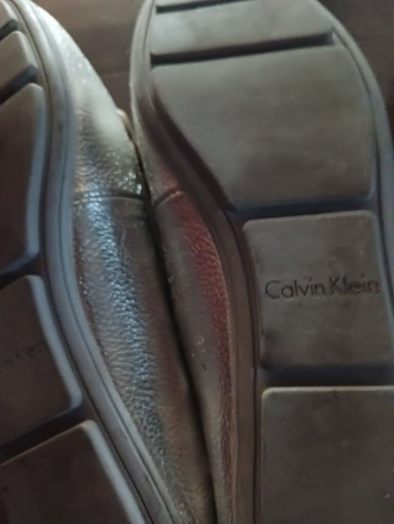 Srebrne buty Calvin Kleina roz 37