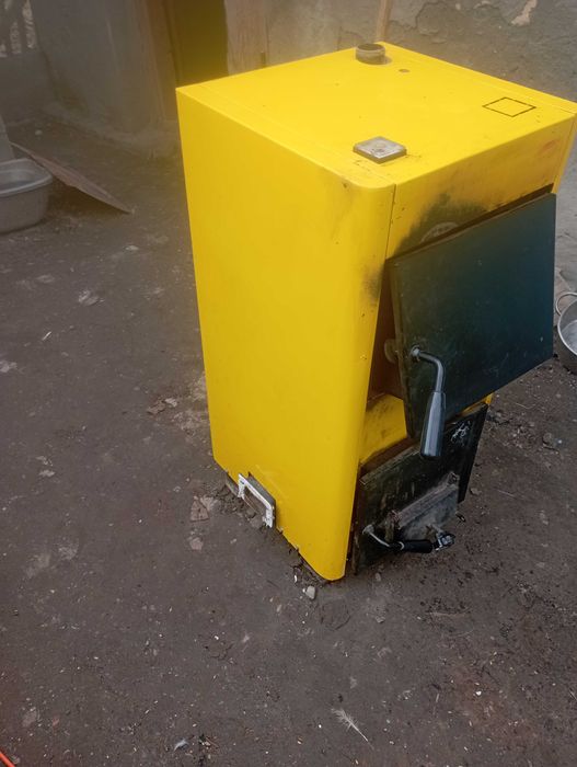 Продам котел  село боляновичі