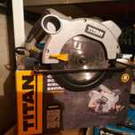 Piła tarczowa pilarka Titan TTB874CSW 1200 W 165 mm