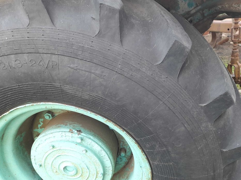 Трактор Т-150 к двигун СМД-62