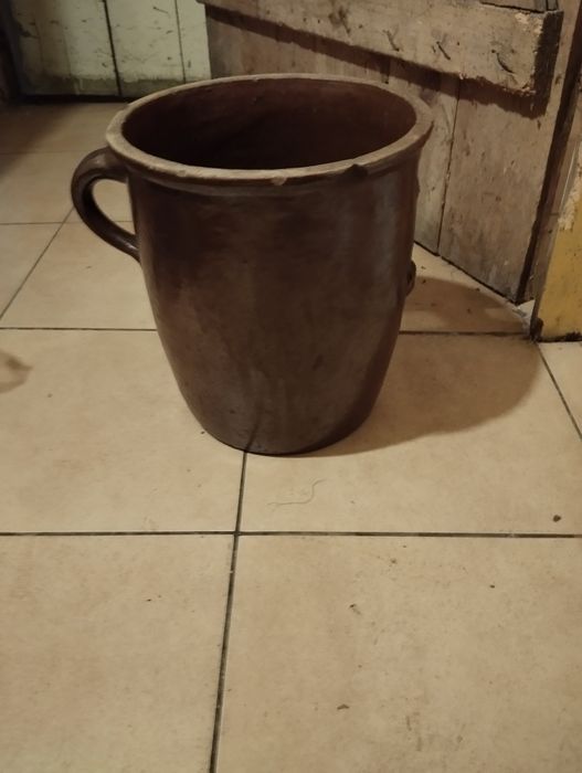 Garnek kamienny na kiszonki