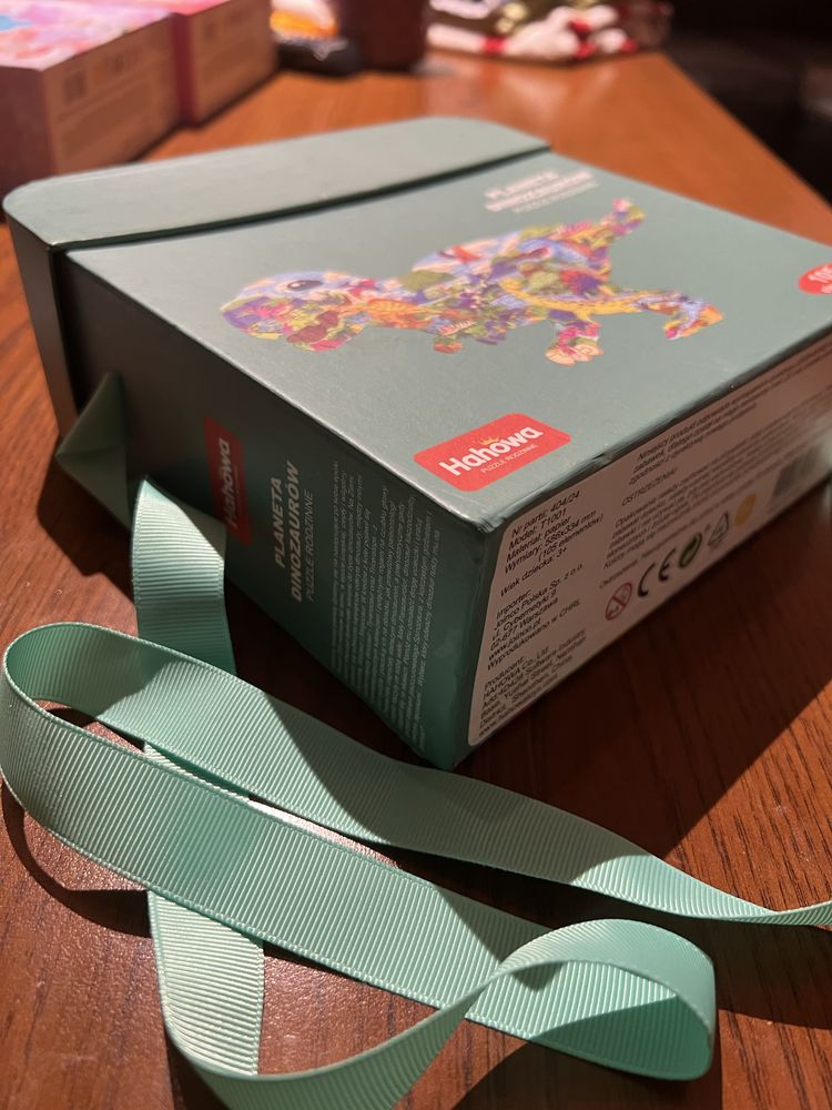 Puzzle planeta dinozaurów