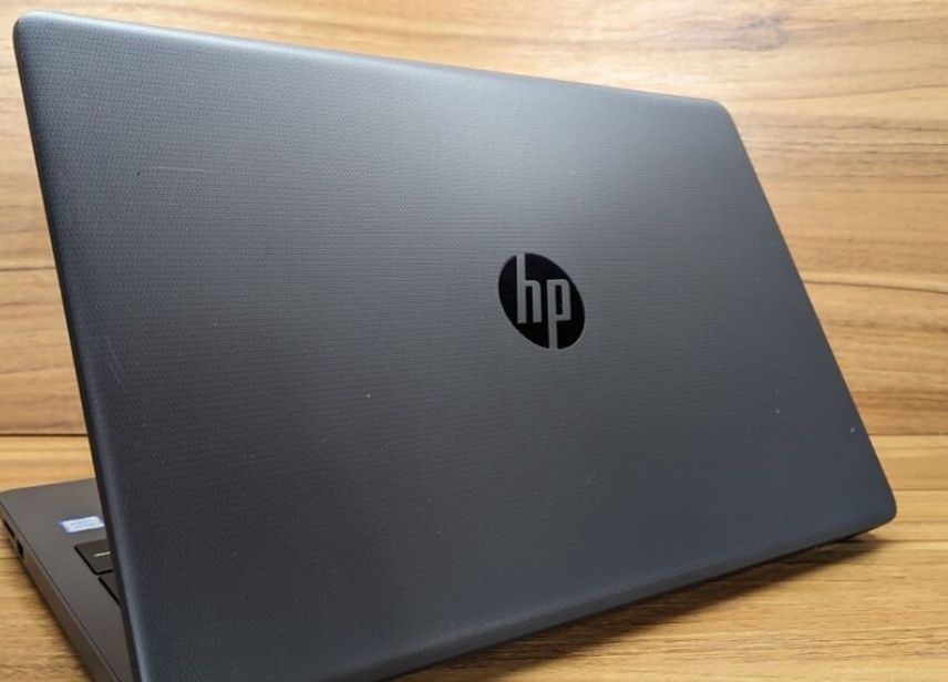 Ноутбук HP 250 g7