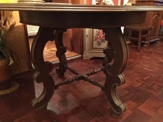 Movel louceiro-aparador alto e/ou mesa oval e/ou cadeiras (vintage)