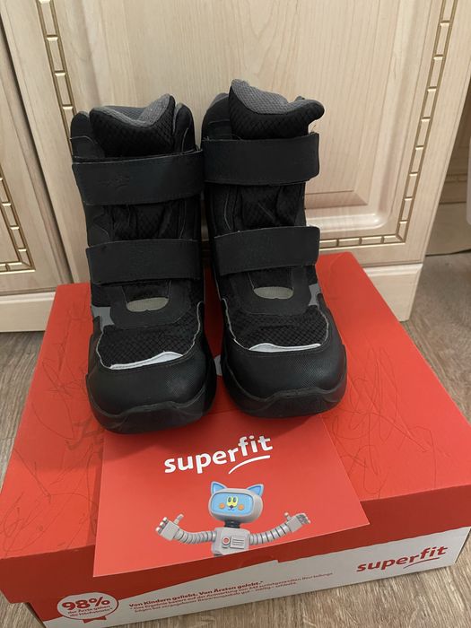 Зимові черевики ботінки superfit 35р
