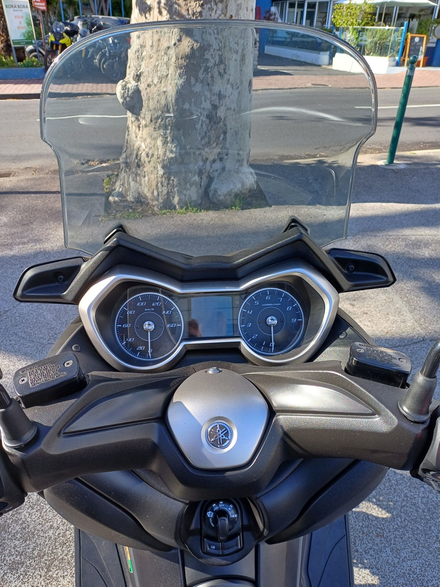 Yamaha Xmax 300.