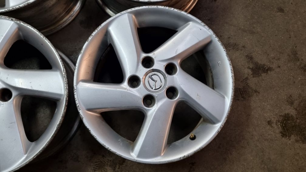 Felgi aluminiowe Mazda 16 5x114,3