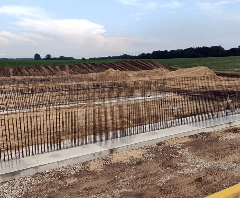Betonowy silos na kiszonkę, prefabrykowany silos, mur oporowy, ściana