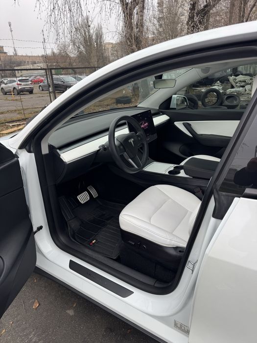 Продам Tesla Model Y Performance 2022рік 82квт