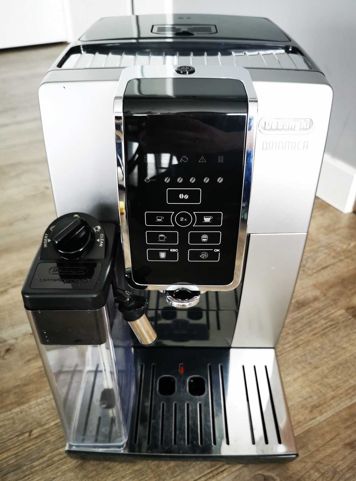 Ekspres De'Longhi Dinamica ECAM 350.55.SB  1450W 15 Bar