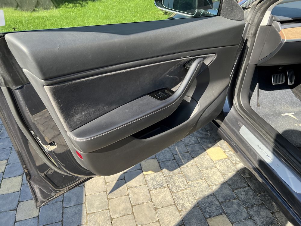 Tesla Model 3 2018 Dual Motor Long Range 75KW