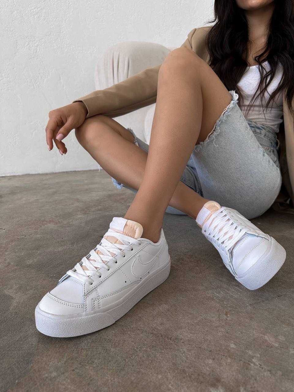 Жіночі кросівки Nіке Blazer Low Platform білий 88366 ХІТ