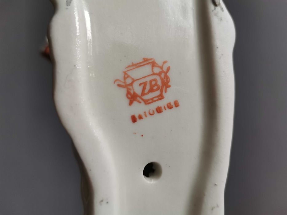 Stara figurka Chart Borzoj porcelana Steatyt  Z. Buksowcz PRL 1960