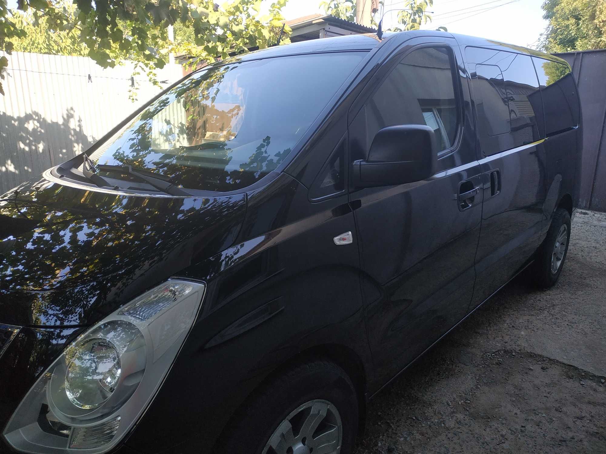 Hyundai H-1 Пассажир. Автомат, 2012р.
