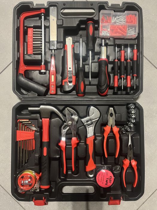 Набір інструментів для дому