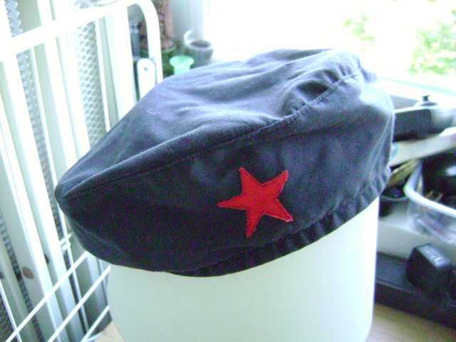 Starocie z PRL - Moda = Beret kubański rozmiar 56-57 cm TANIO