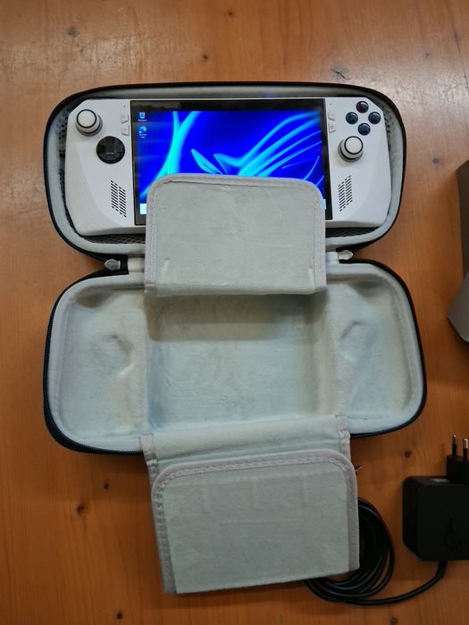 Asus ROG Ally Z1 Extreme 512gb impecável