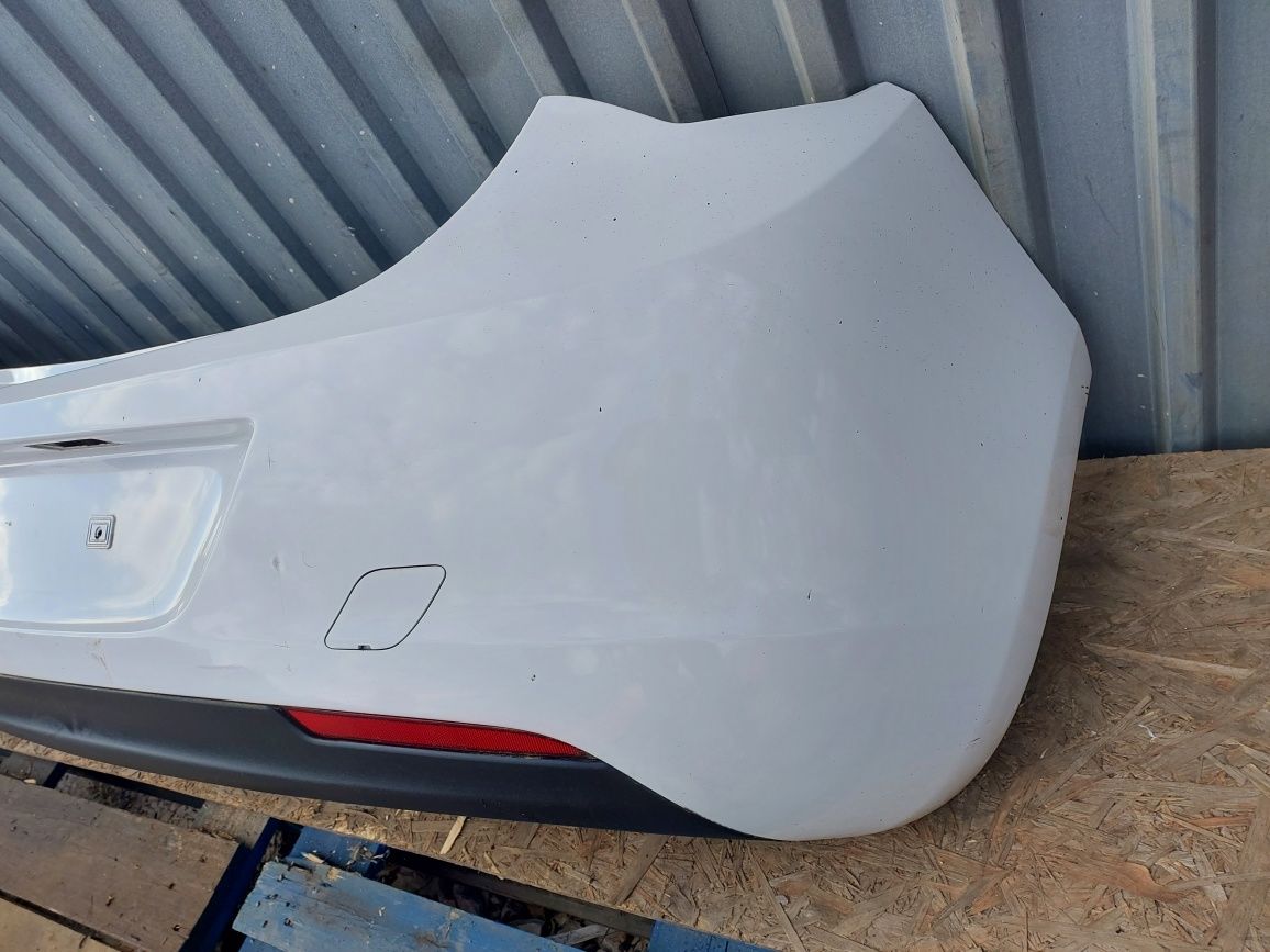 Zderzak tylny Opel Astra J IV   HB Z40R