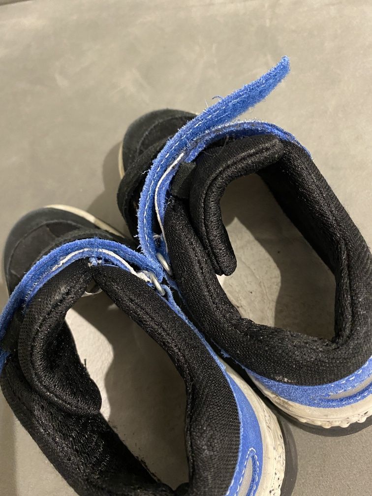 Buty Bartek rozm 26