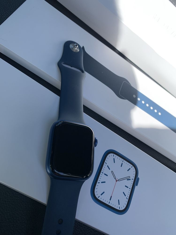 Apple Watch 7series/41 mm.