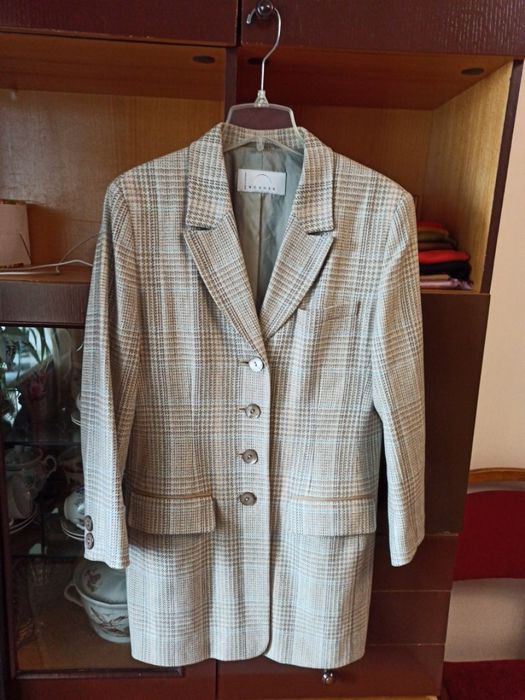 Жакет, піджак жіночий діловий