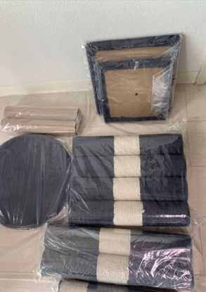 Кігтеточка-будиночок дерев'яна сірого кольору