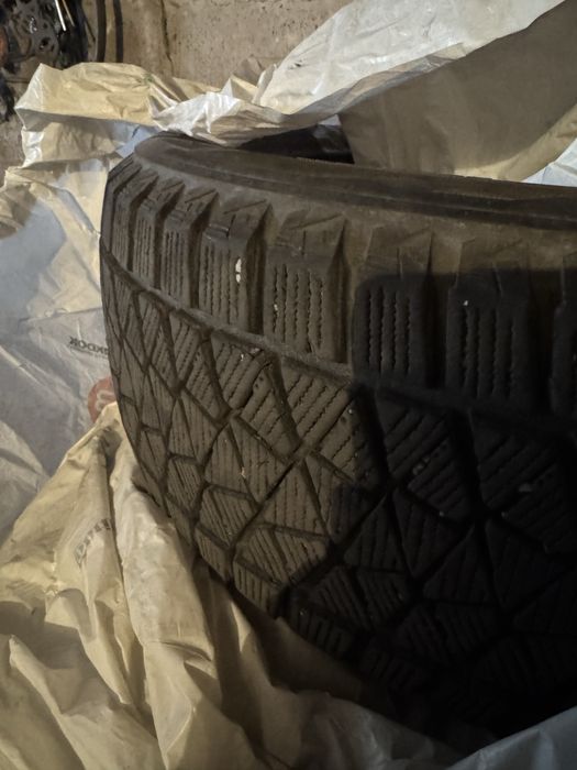 Bridgestone Blizzak 7.5 мм 225/55 r18