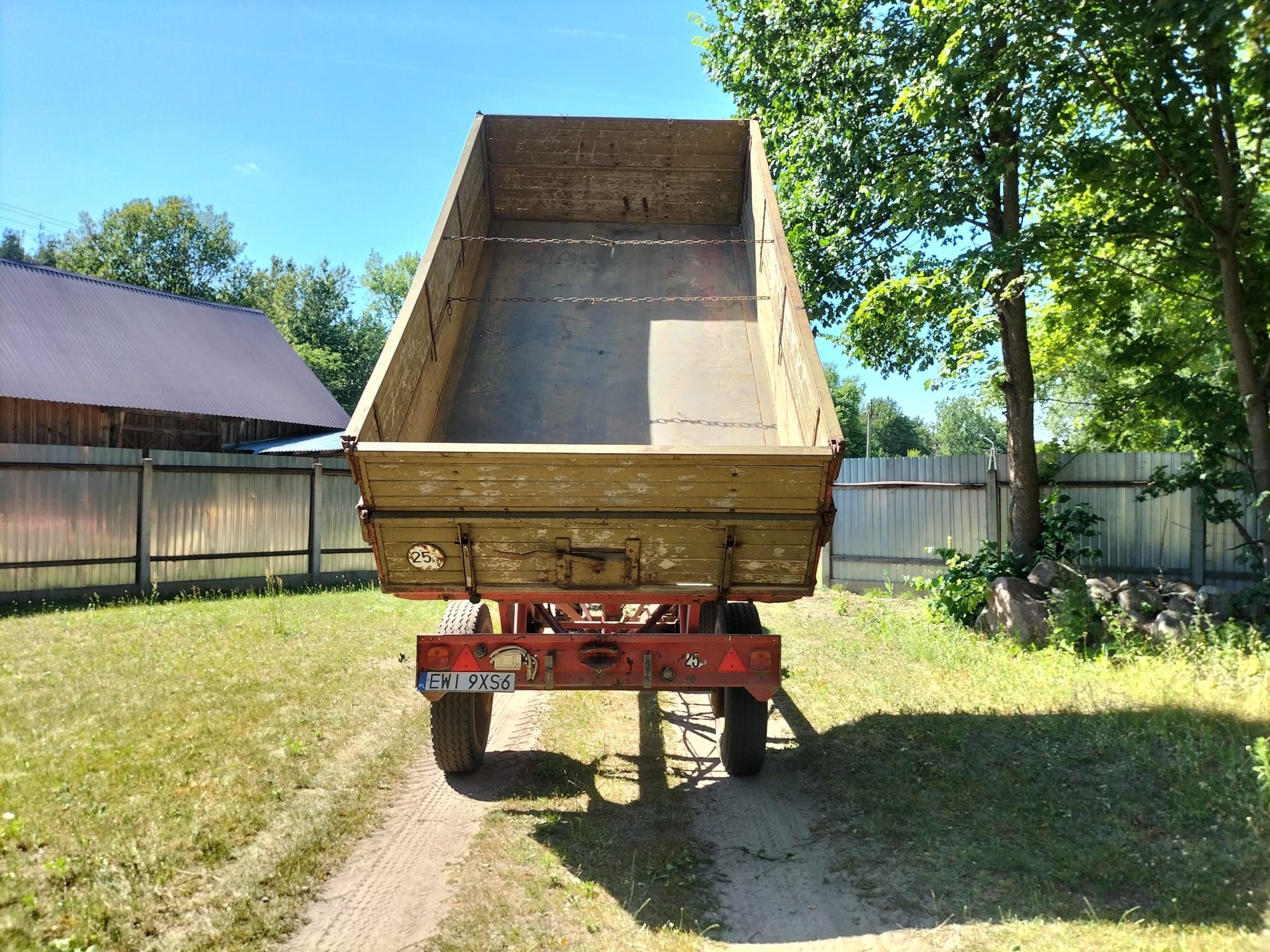 Przyczepa Krone Emsland 8T całkowitej