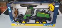 Bruder ,NOVO john deere