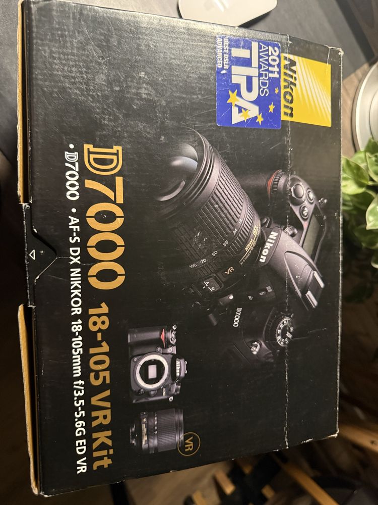 Nikon D7000 18-105. Як новий.