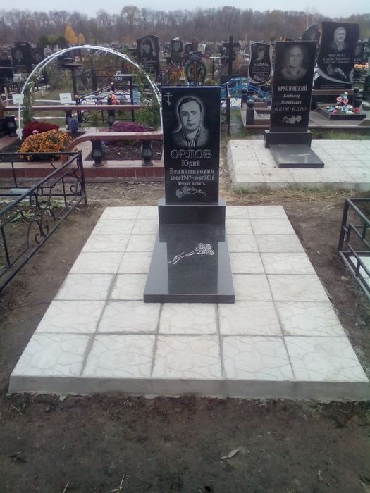 Укладка плитки ,Установка памятников, Все под ключ.