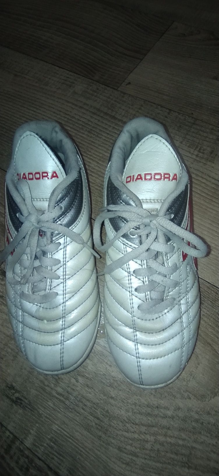 Buty dla dziewczynki