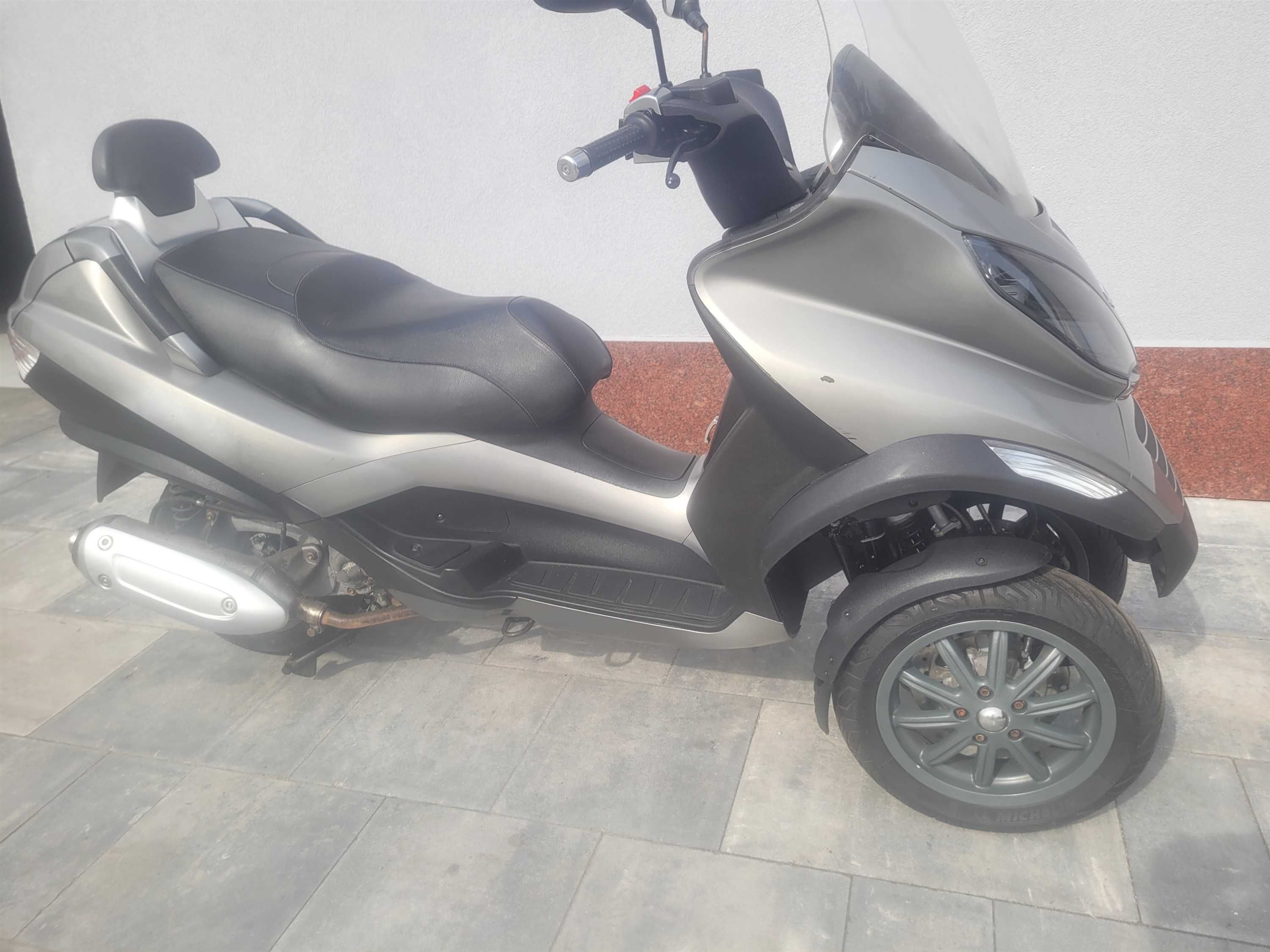 PIAGGIO MP3 125 3 kołowy raty transport zapraszam gwarancja