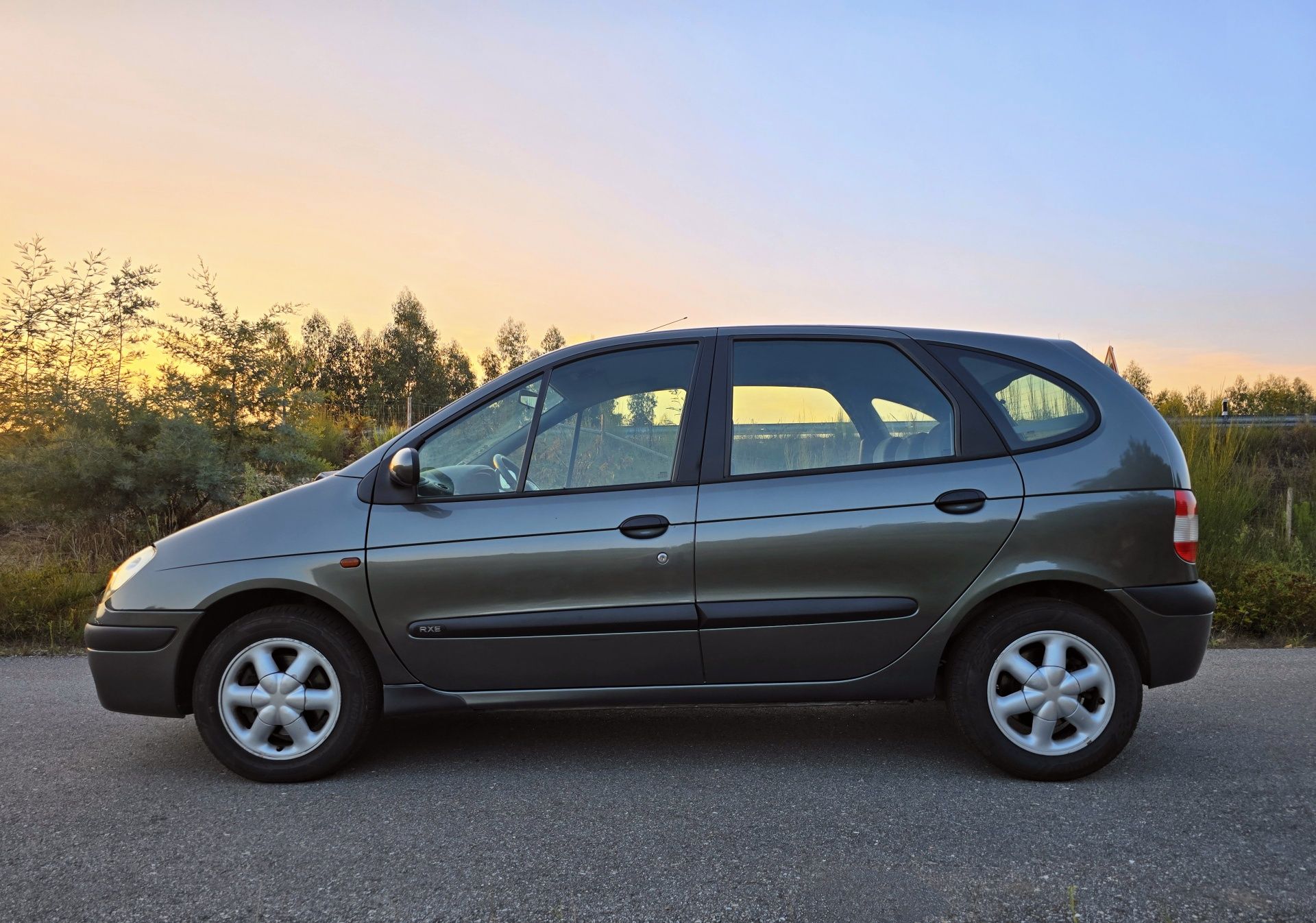 Renault Scenic 1.4 1 dono Nacional