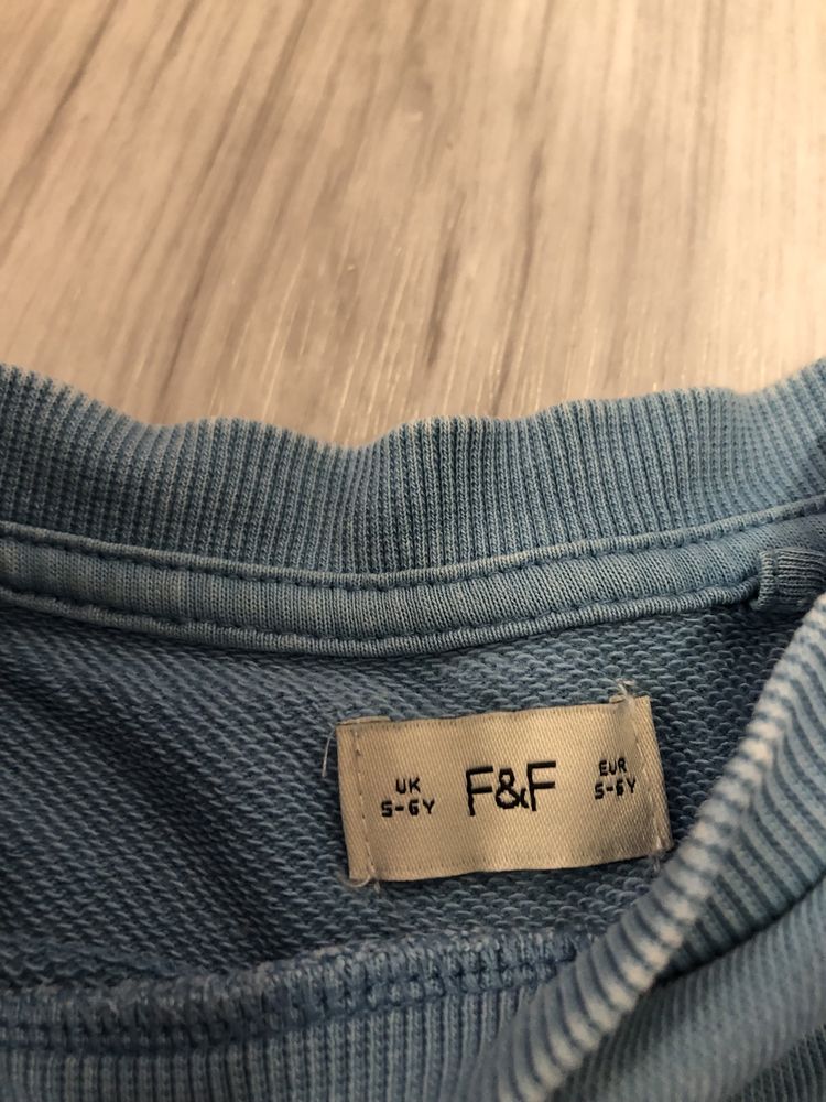 Костюм F&F 5-6 лет