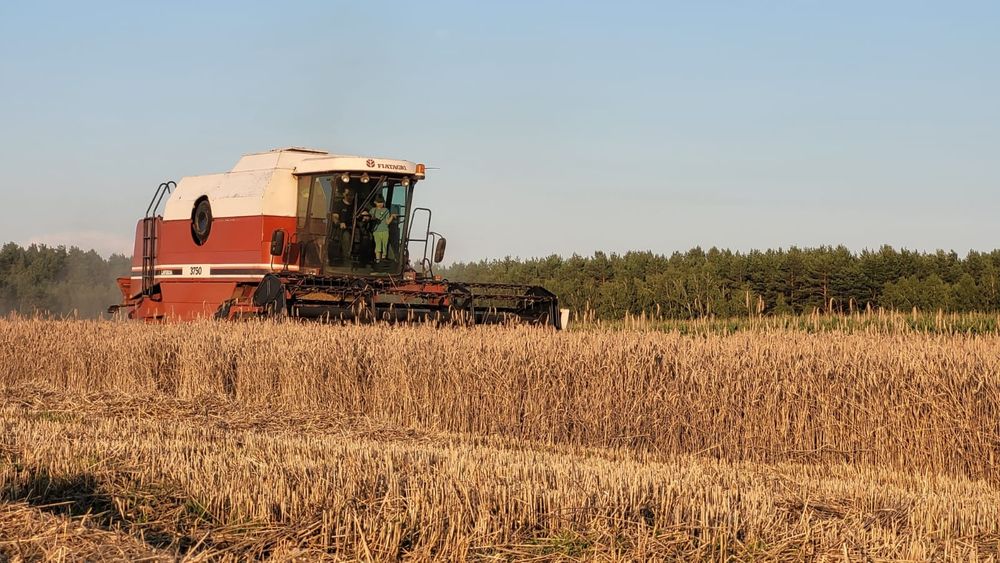 Laverda 3750 (fendt claas john deere new holland)