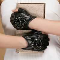 Оригинальные перчатки Chanel , женские , кожаные- без пальцев