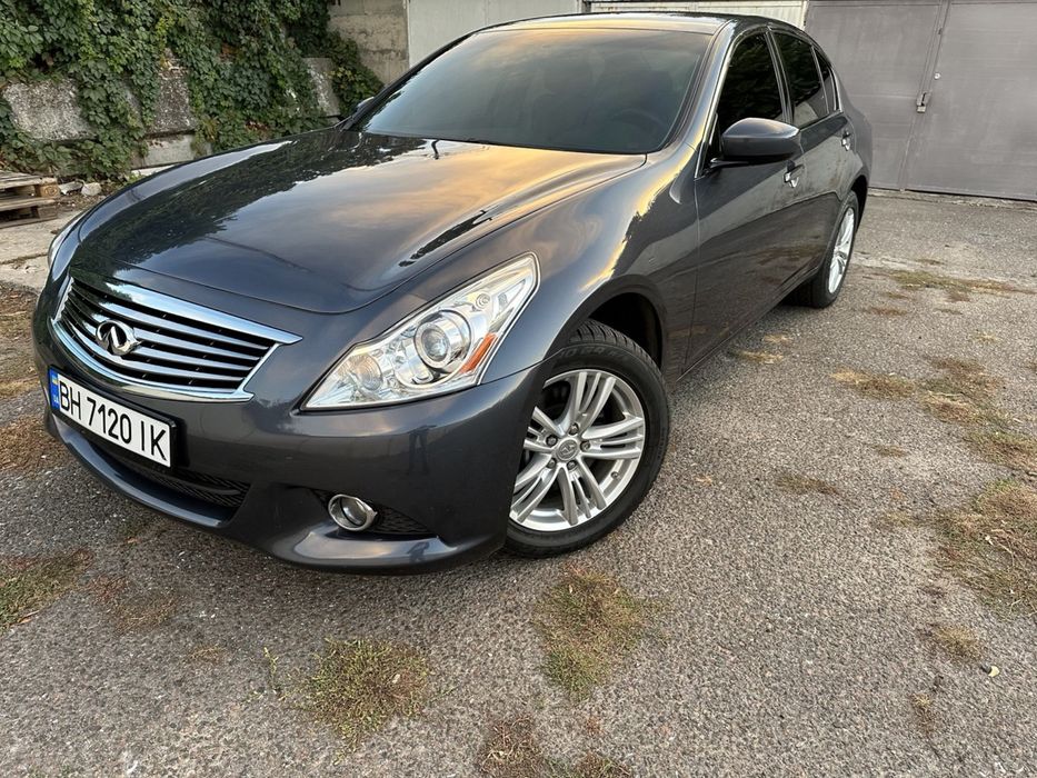 Продам Infiniti G25