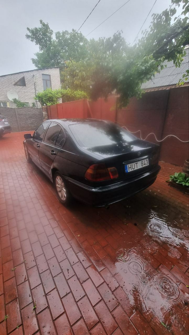 Продам BMW 3 e46