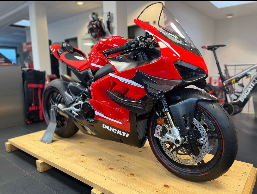 Ducati Panigale Superleggera V4