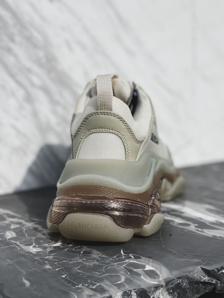 Buty Balenciaga Triple S clear sole beige